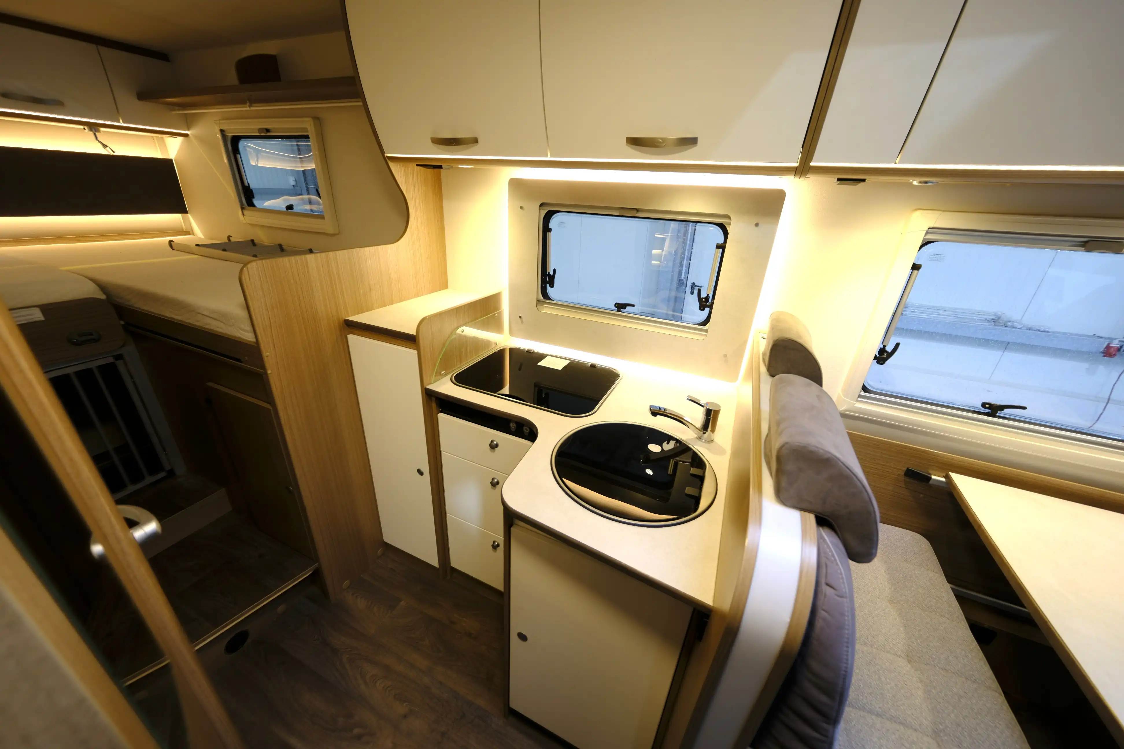 CARADO T 338 Edition15
